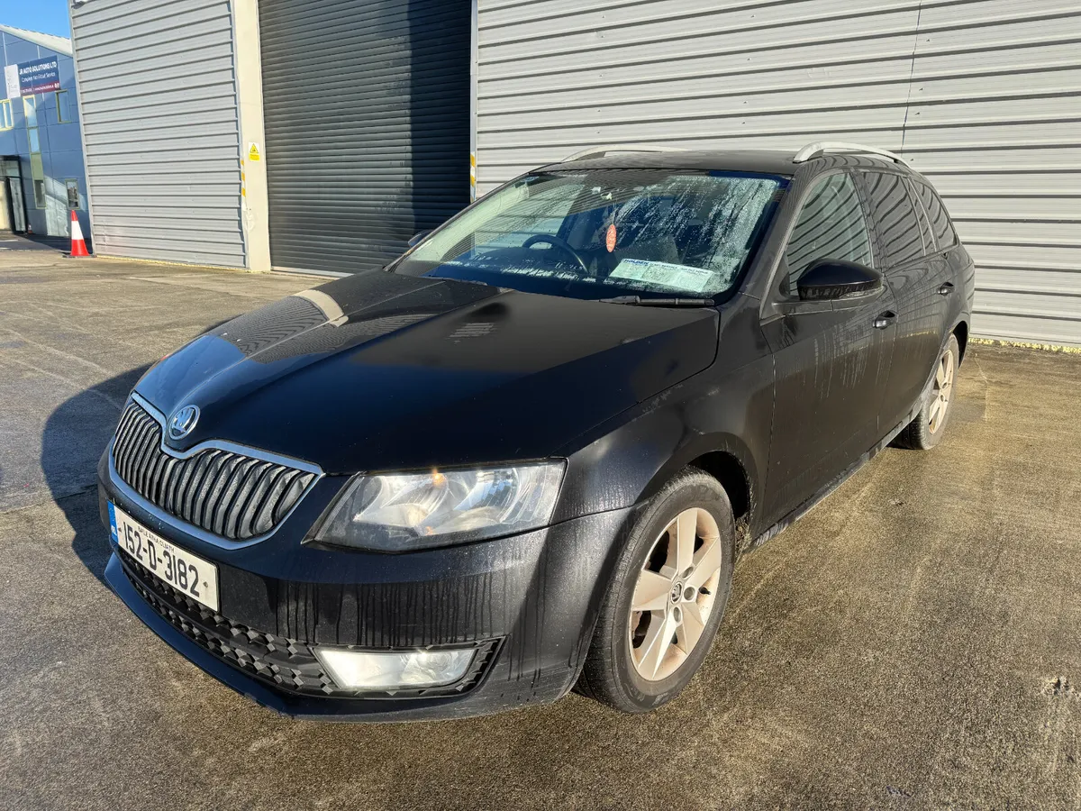 2015 SKODA OCATVIA AMB COM ESTATE FOR AUCTION - Image 1