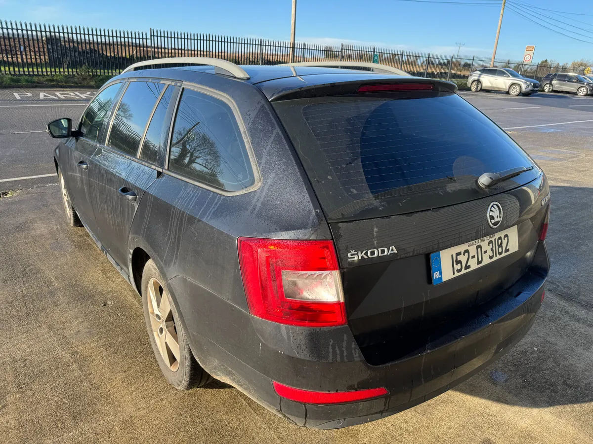 2015 SKODA OCATVIA AMB COM ESTATE FOR AUCTION - Image 3