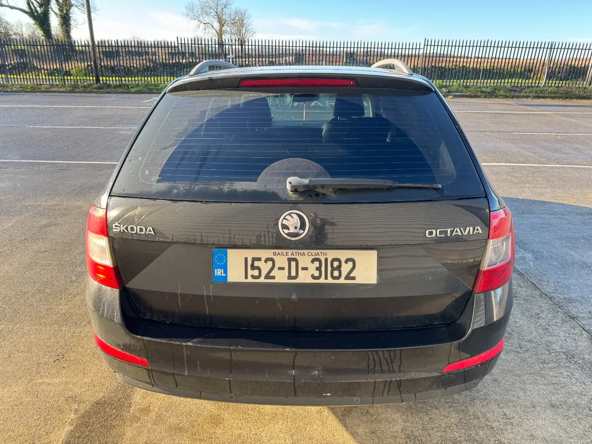 2015 SKODA OCATVIA AMB COM ESTATE FOR AUCTION - Image 4