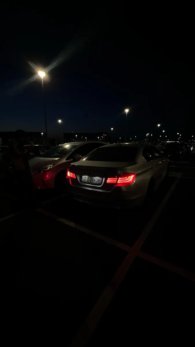 BMW 5-Series 2012 - Image 2