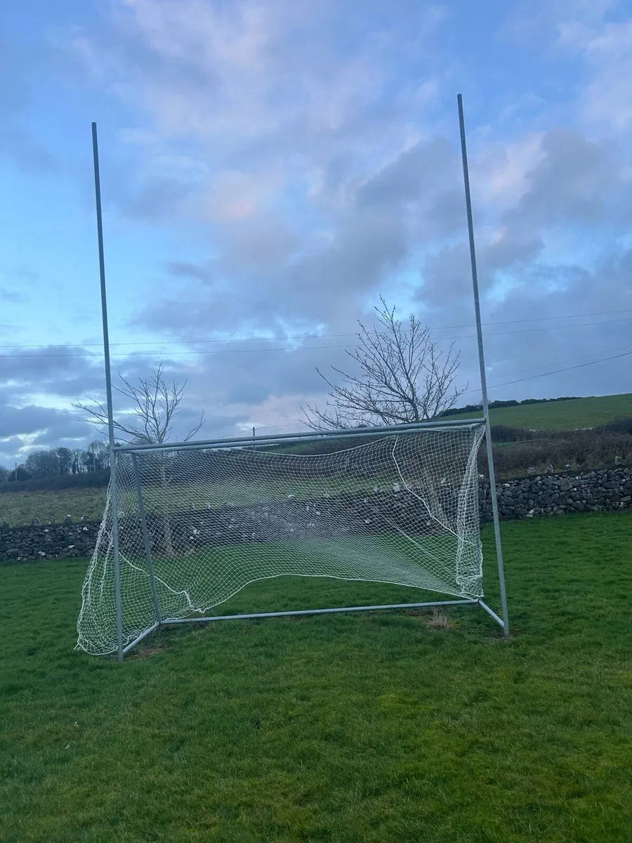 Gaa goalposts - Image 1