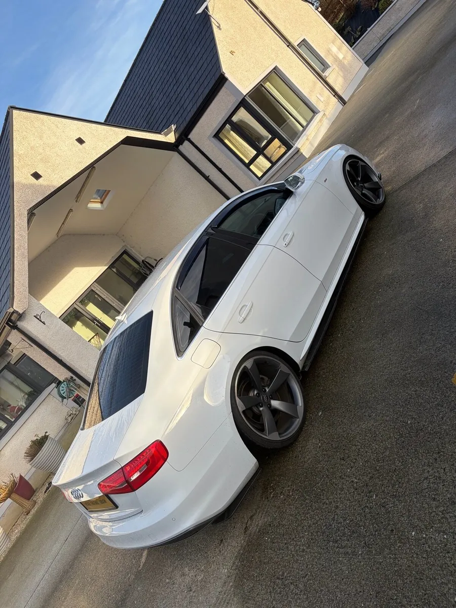 Audi A4 - Image 4