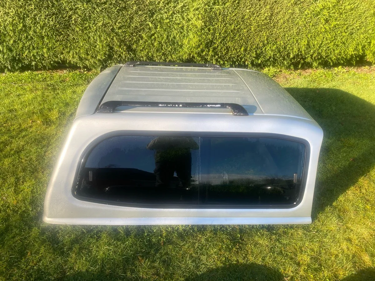 Toyota Hilux Canopy and Alloys - Image 1