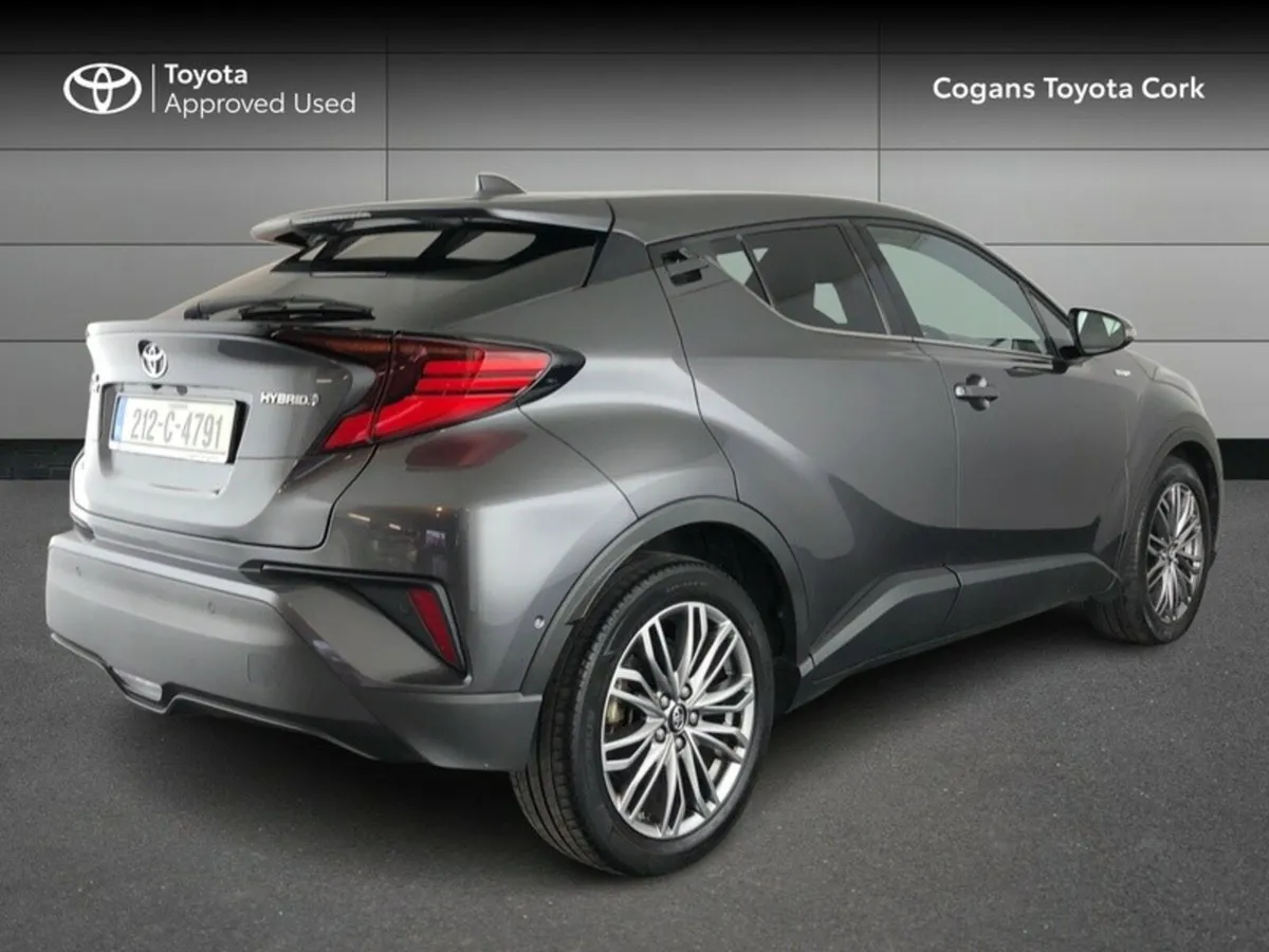 Toyota C-HR C-HR 1.8 HYBRID SOL - Image 2