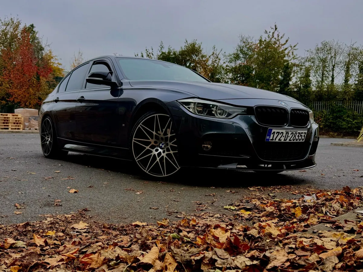BMW 330e 2017 - Image 1