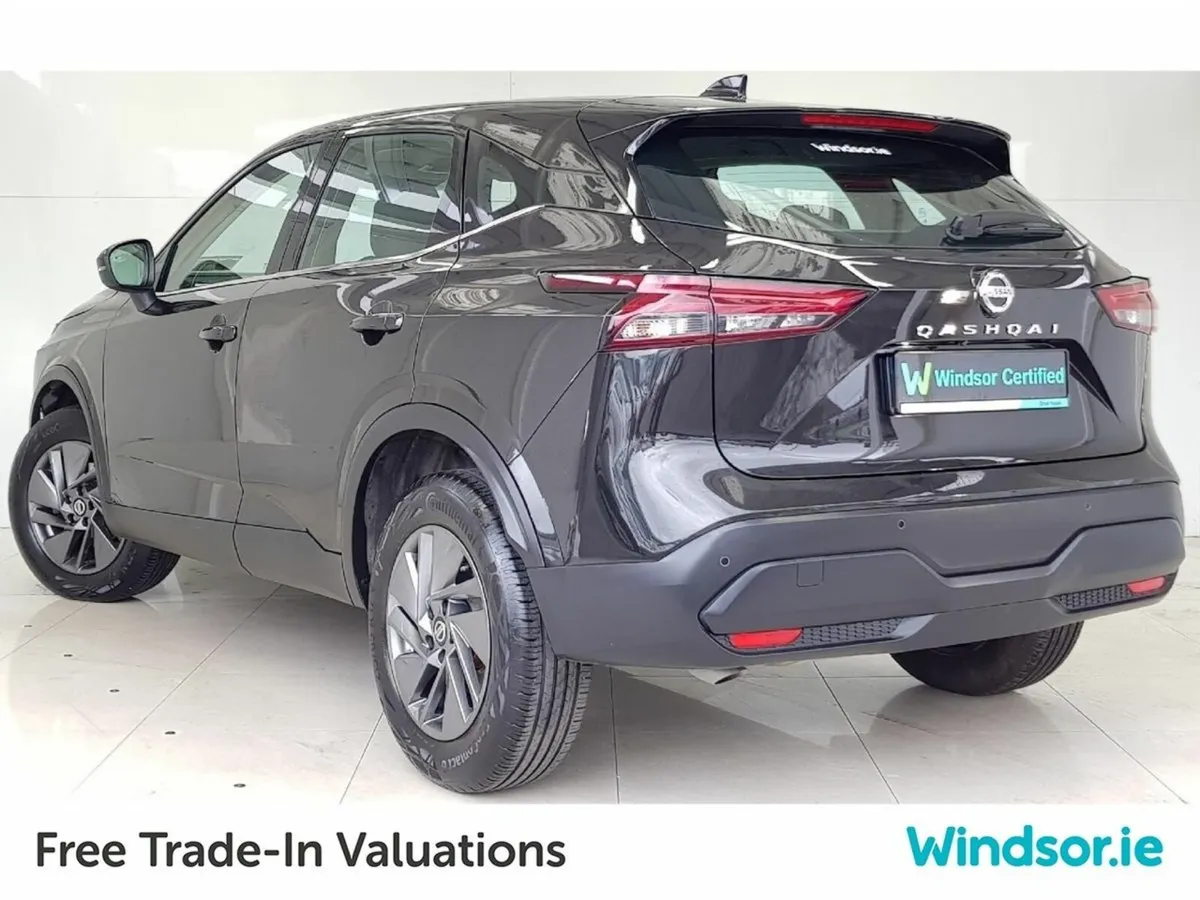 Nissan Qashqai 1.3 PET MILD HYBRID SV €3000 scrapp - Image 2