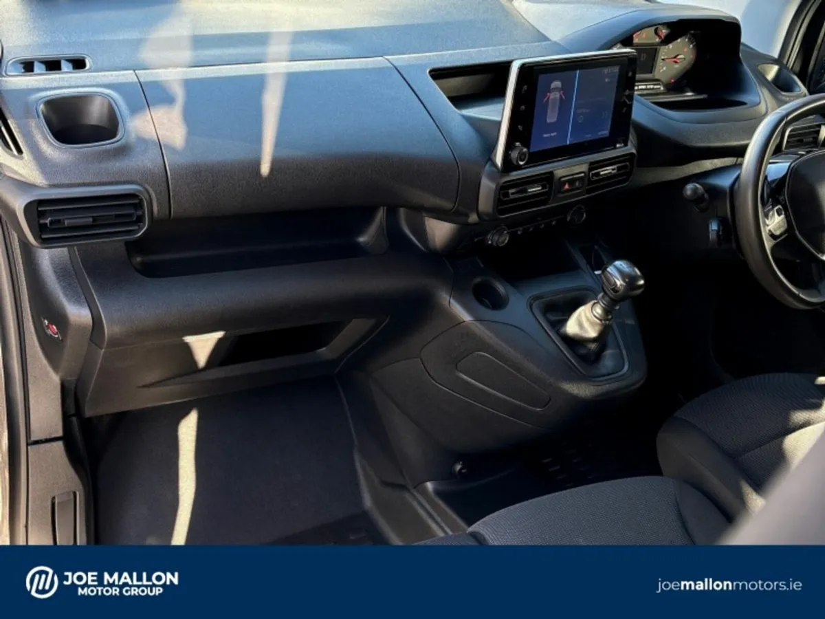 Peugeot Partner PARTNER PRO PLUS 1.5 HDI 100 1 - Image 4