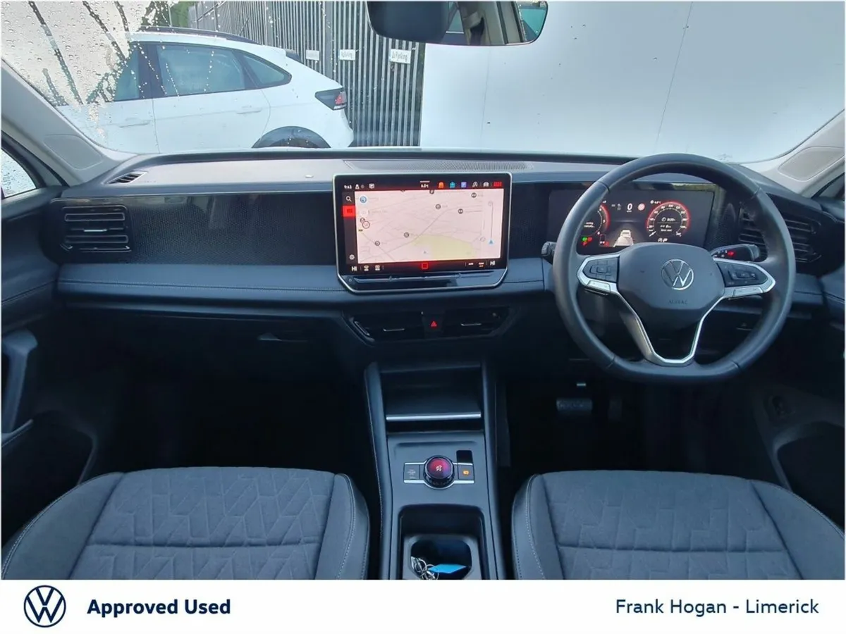 Volkswagen Tiguan 2.0 TDI 150HP LAUNCH EDITION DSG - Image 2