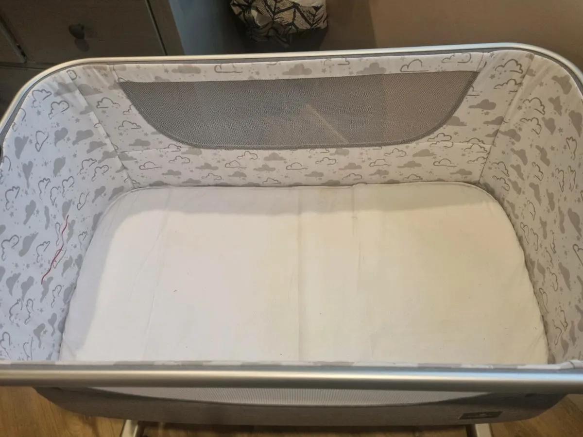 Babylo Next to me Crib - Image 2