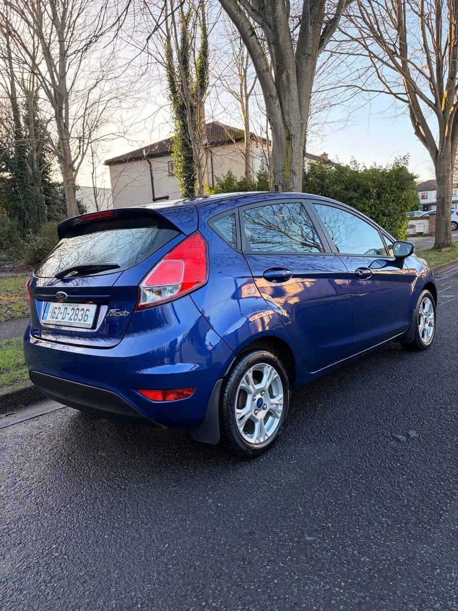 2016 ford fiesta 54k LOW KMS - Image 3