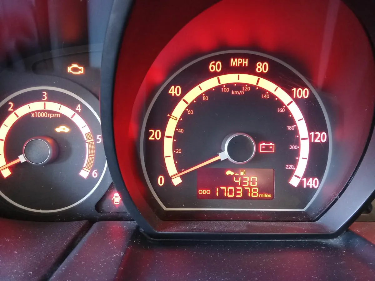 Kia Ceed 2010 - Image 2