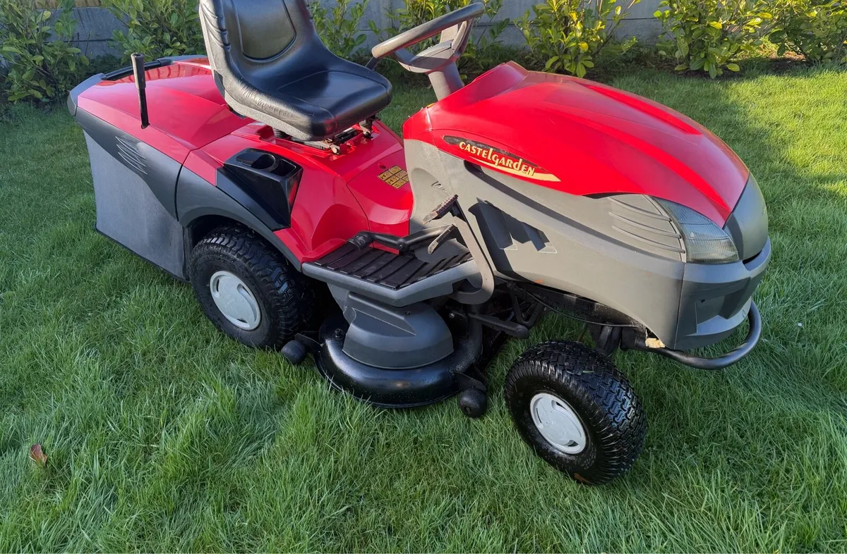 CASTLEGARDEN MOWER as new - Image 1