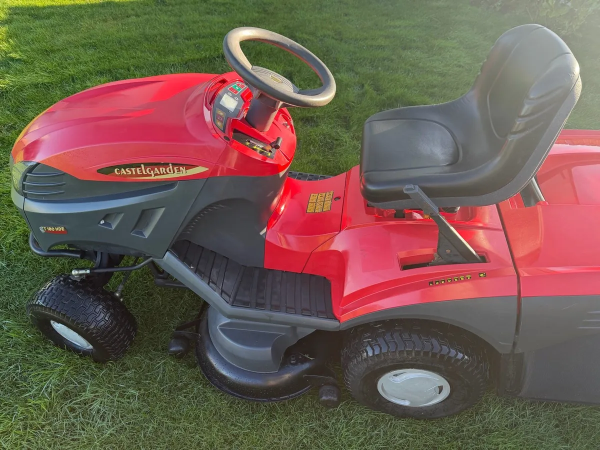 CASTLEGARDEN MOWER as new - Image 4