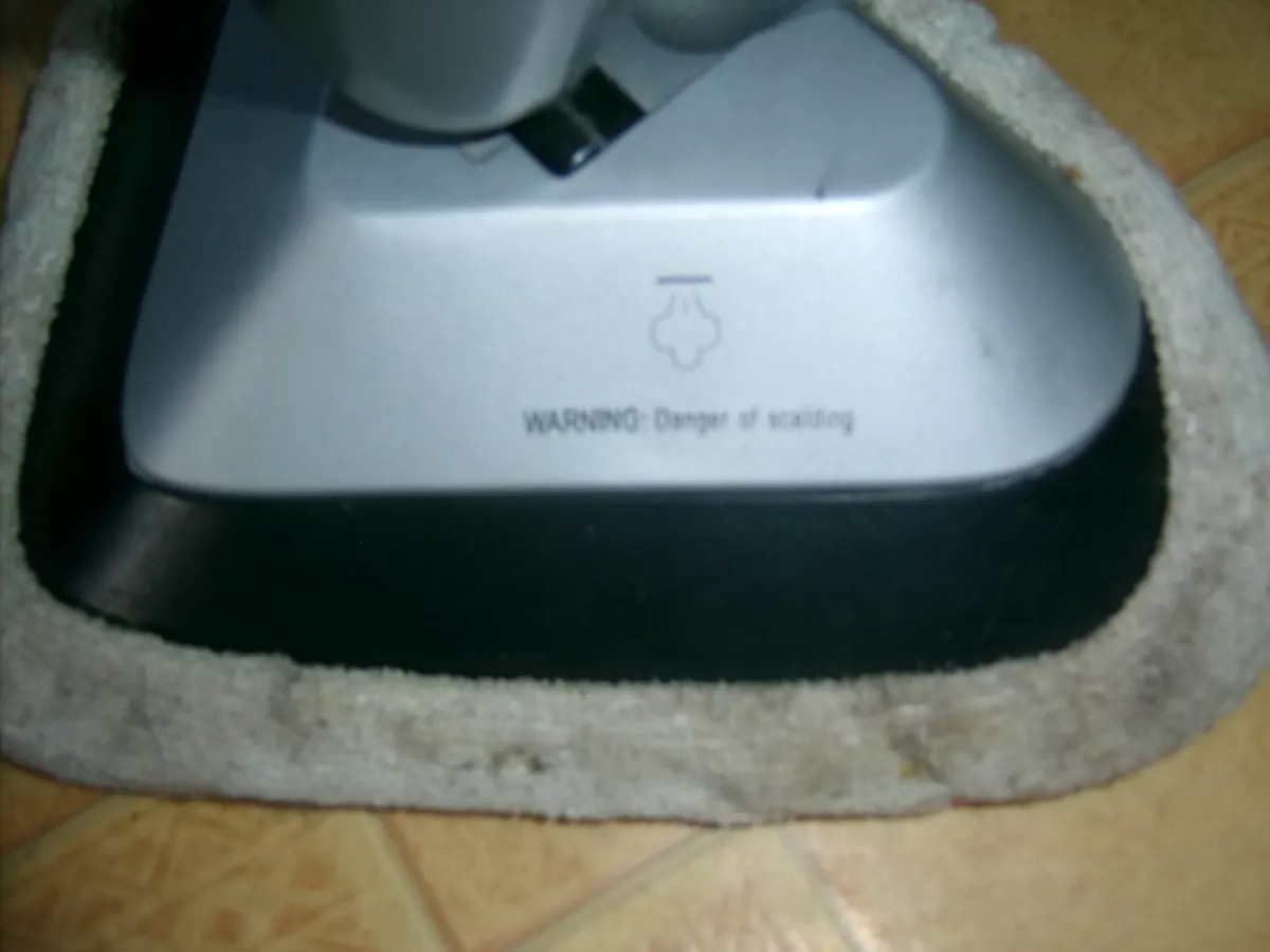 floor steamer - Image 3
