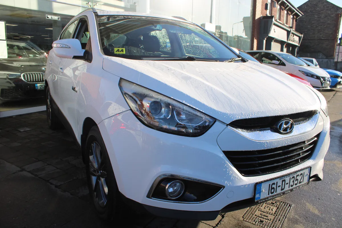 Hyundai ix35 1.7 EXECUTIVE 2016 - Image 1