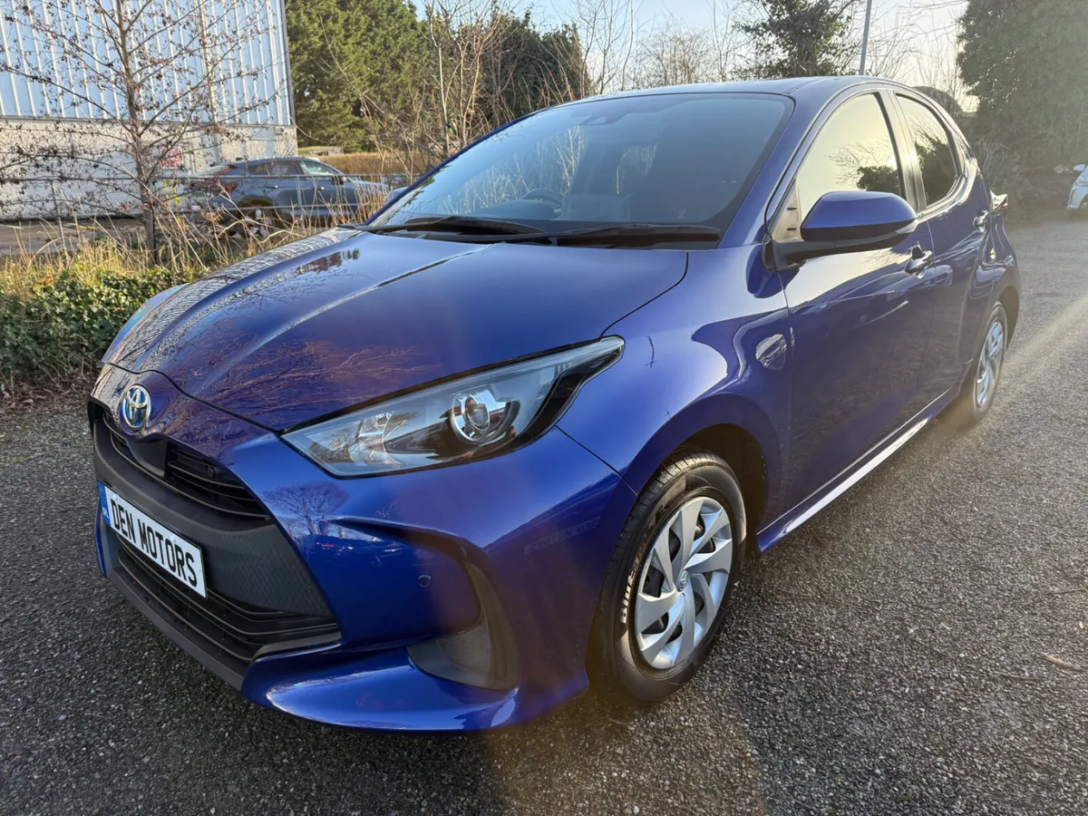 Toyota Yaris hybrid 63200km!!! - Image 2