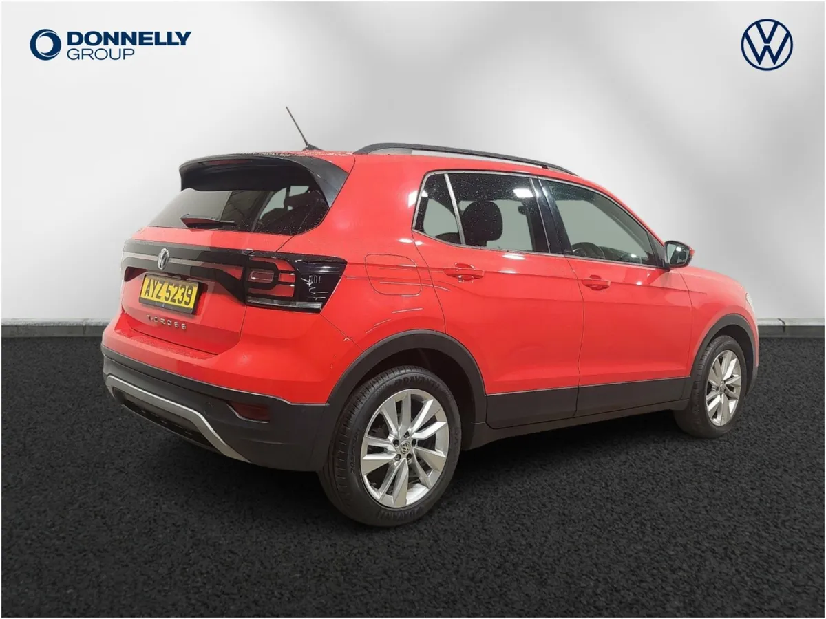 Volkswagen T-cross Estate SE - Image 3