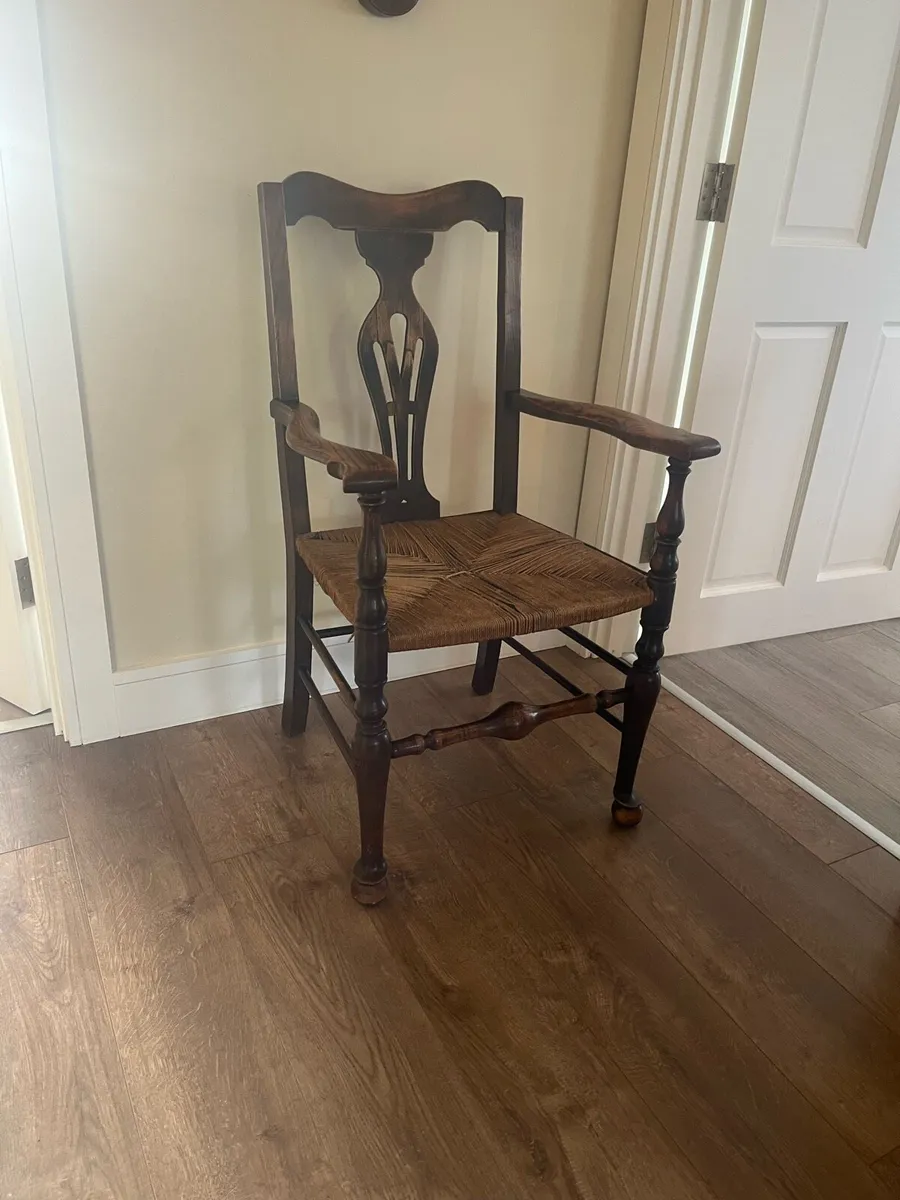 Antique Irish Provincial Elm Arm Chair - Image 3