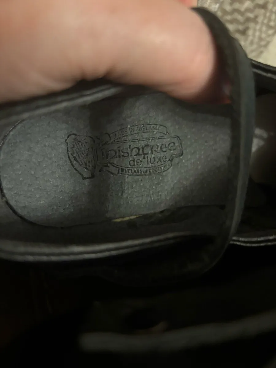 Inisfree dancing jig shoes (brand new) - Image 3