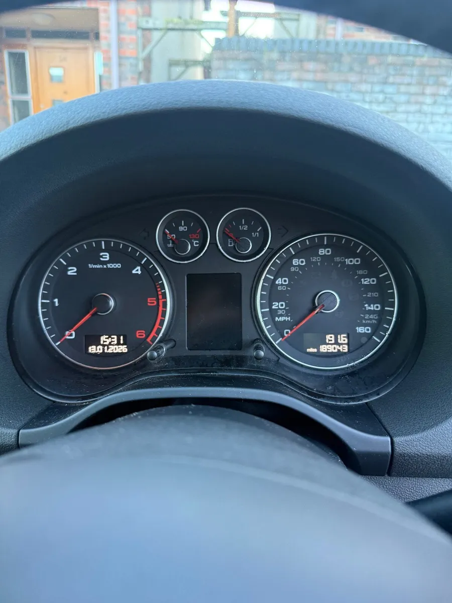 Audi A3 2009 - Image 2