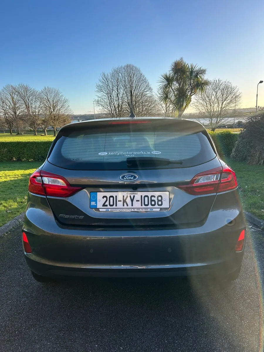 Ford Fiesta 2020  Titanium 1.5 Diesel in Grey - Image 3