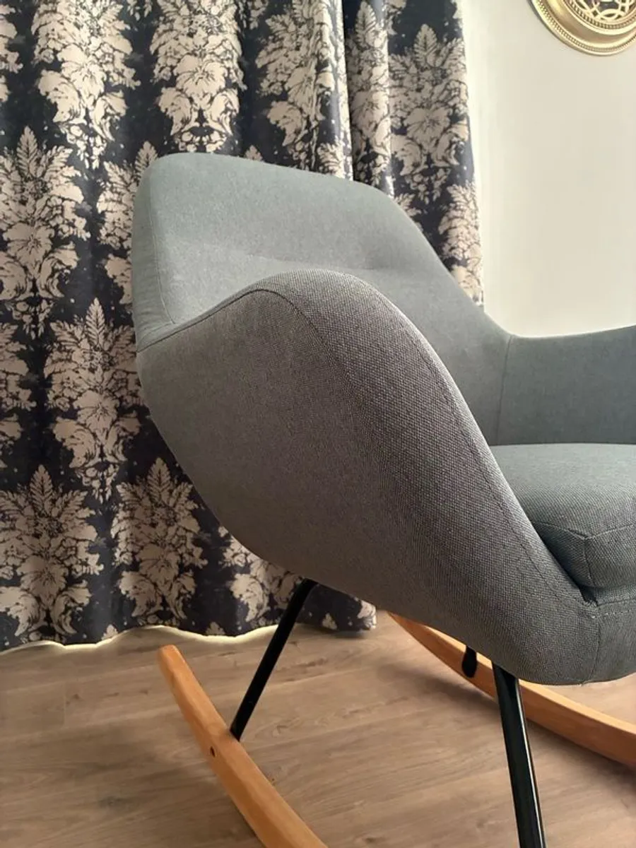 Rocking chair - Image 2