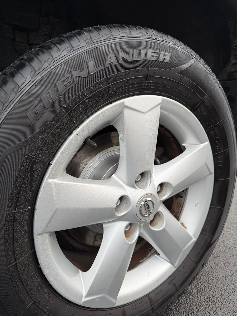 Nissan Qashqai 1.6 Petrol - Image 3