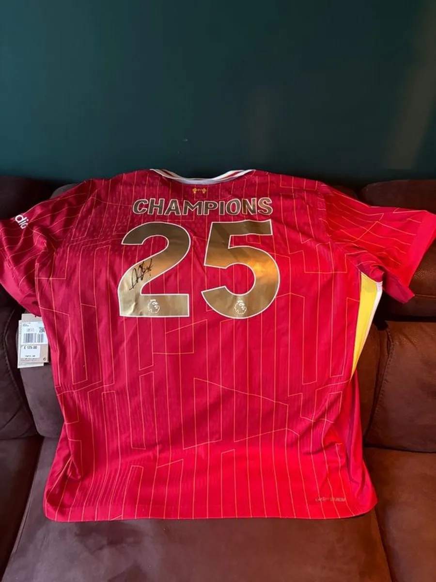 Arne Slot signed Liverpool jersey - Image 1