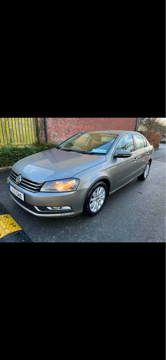 2014 Passat - Image 1