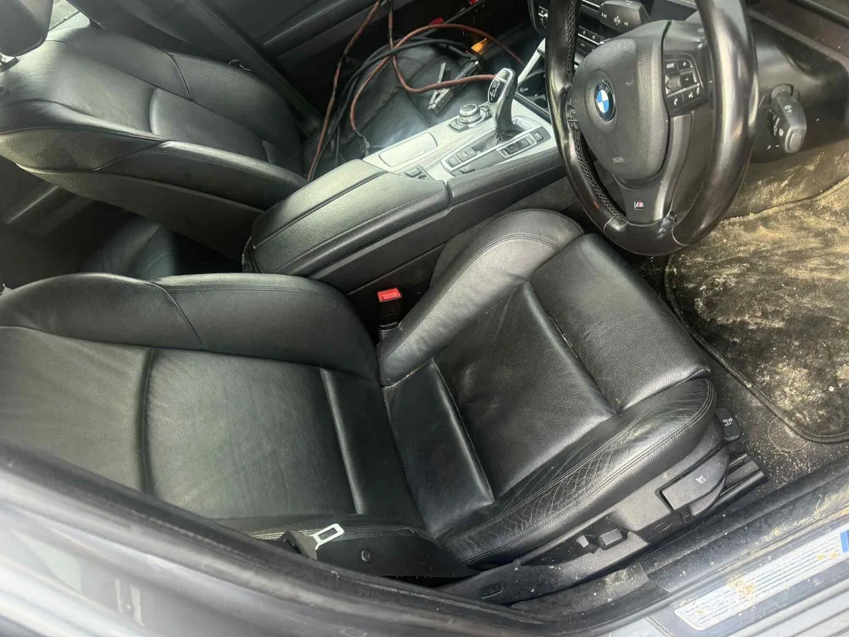 BMW F10 breaking for parts - Image 4