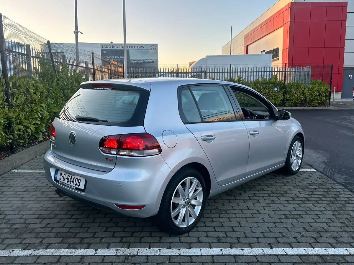 Volkswagen Golf Highline DSG Low Kms - Image 3