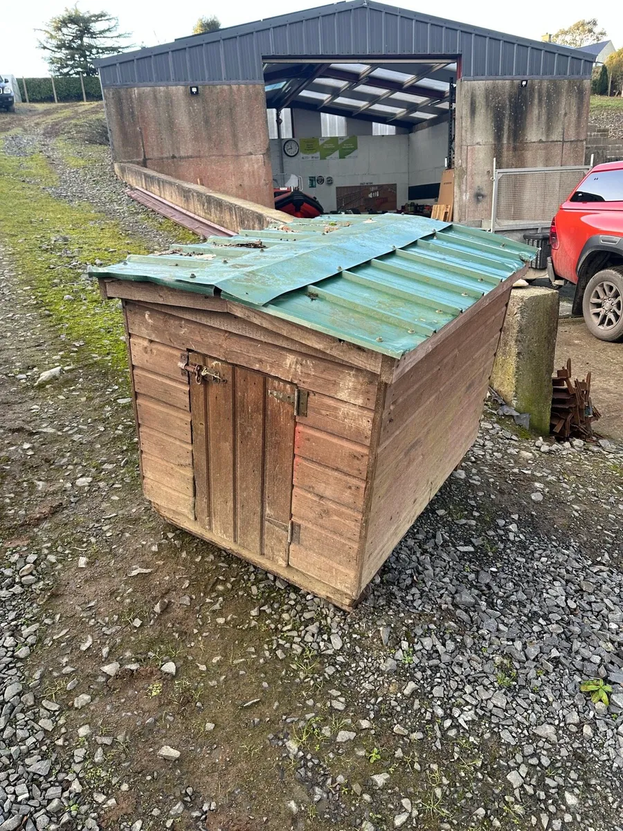 Dog Kennel - Image 1