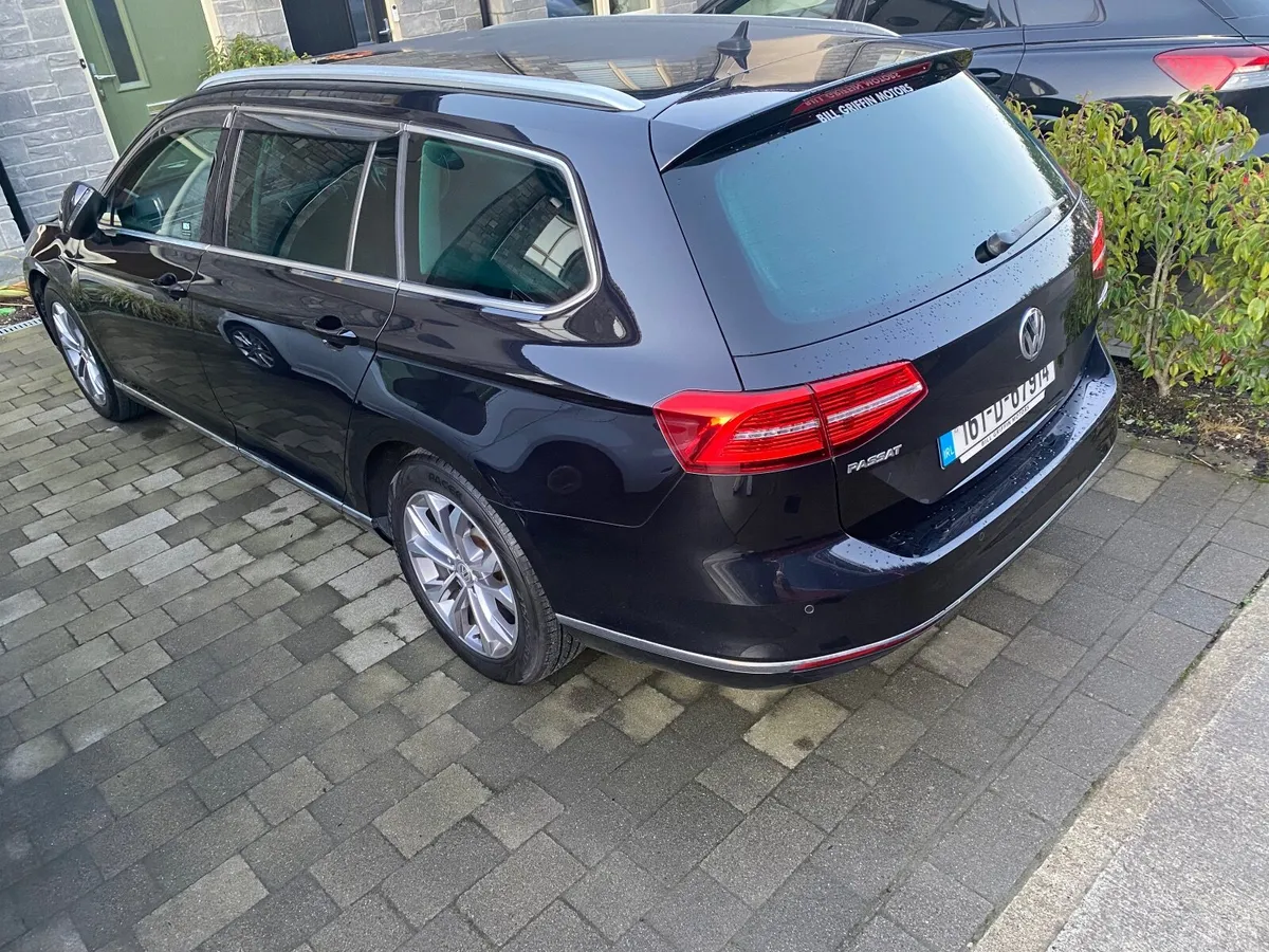 Volkswagen Passat 2016 - Auto - 1.4 TSI Highline - Image 3