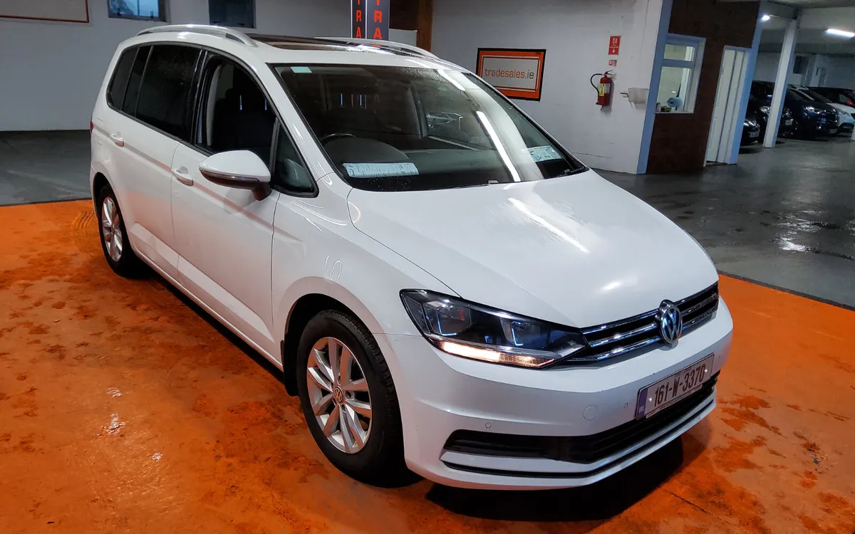 Volkswagen Touran 2016 - Image 1