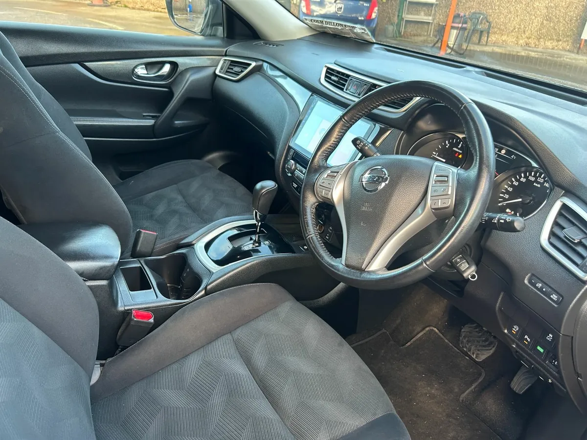 171 Nissan X-Trail  auto 1.6DCI 7 seaters 07/27 - Image 2