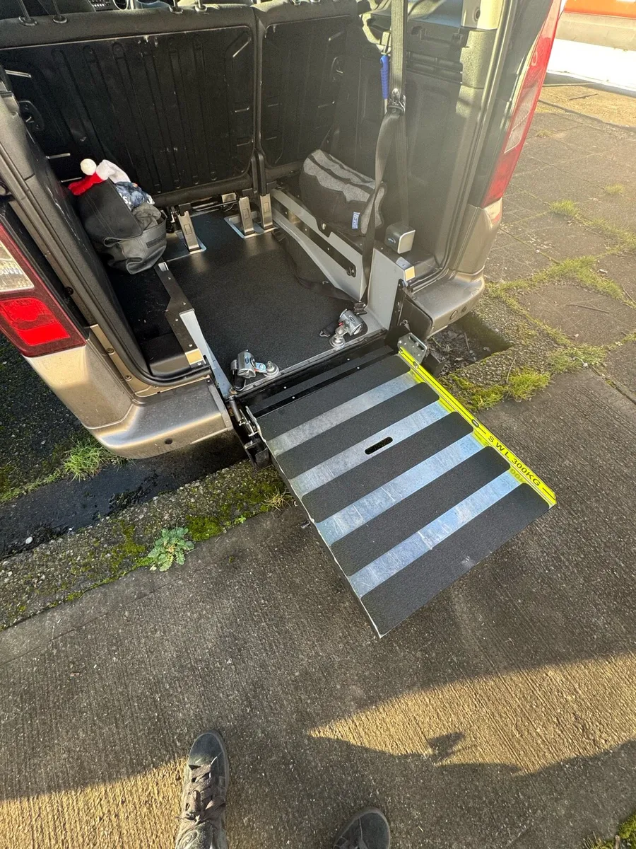 Peugeot Partner Tepee 2013 - Wheelchair Accessible - Image 2