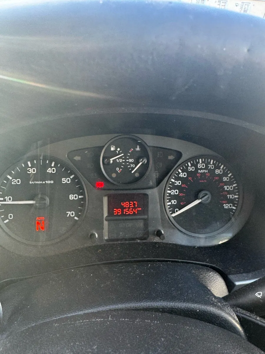 Peugeot Partner Tepee 2013 - Wheelchair Accessible - Image 4