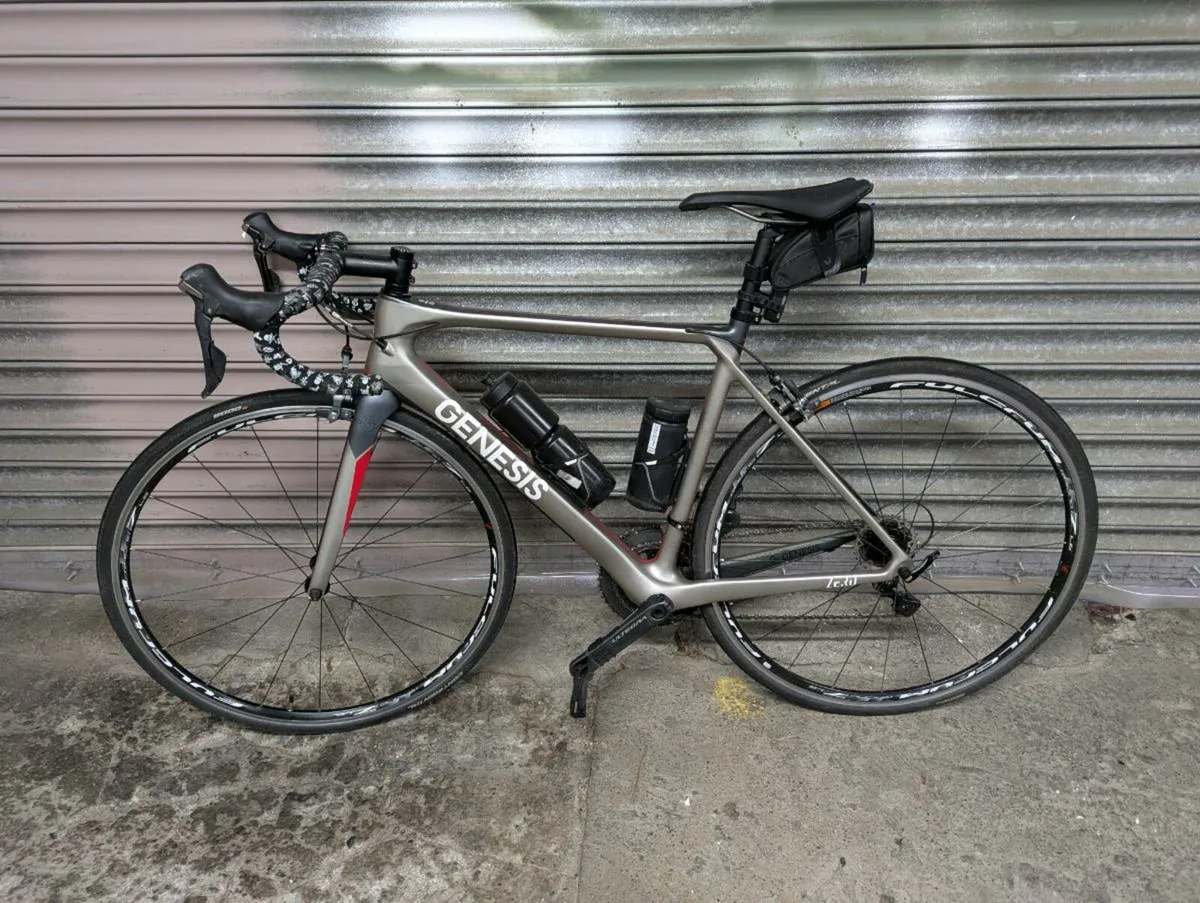 Road bikes - Image 1