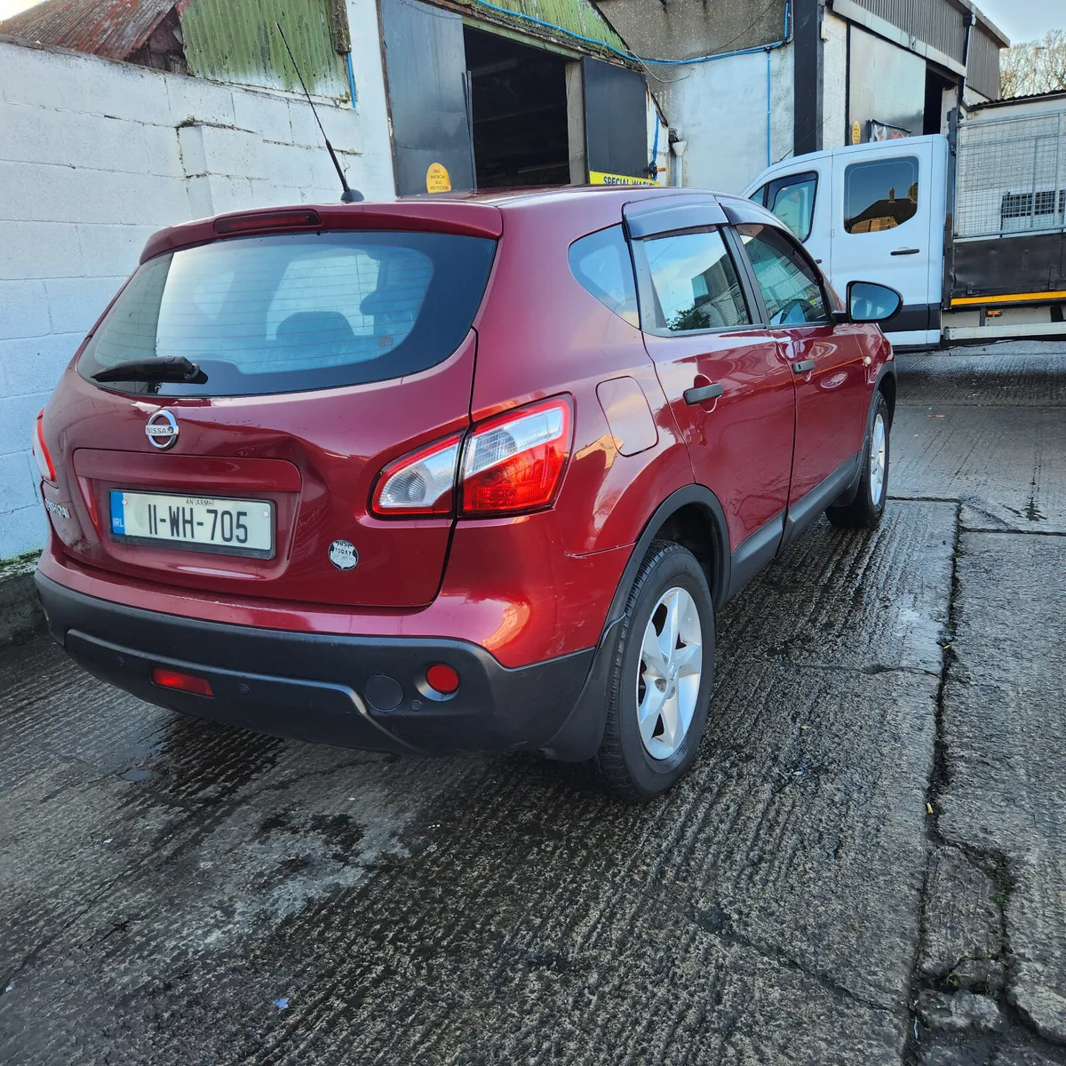 Nissan Qashqai 2011 - Image 3