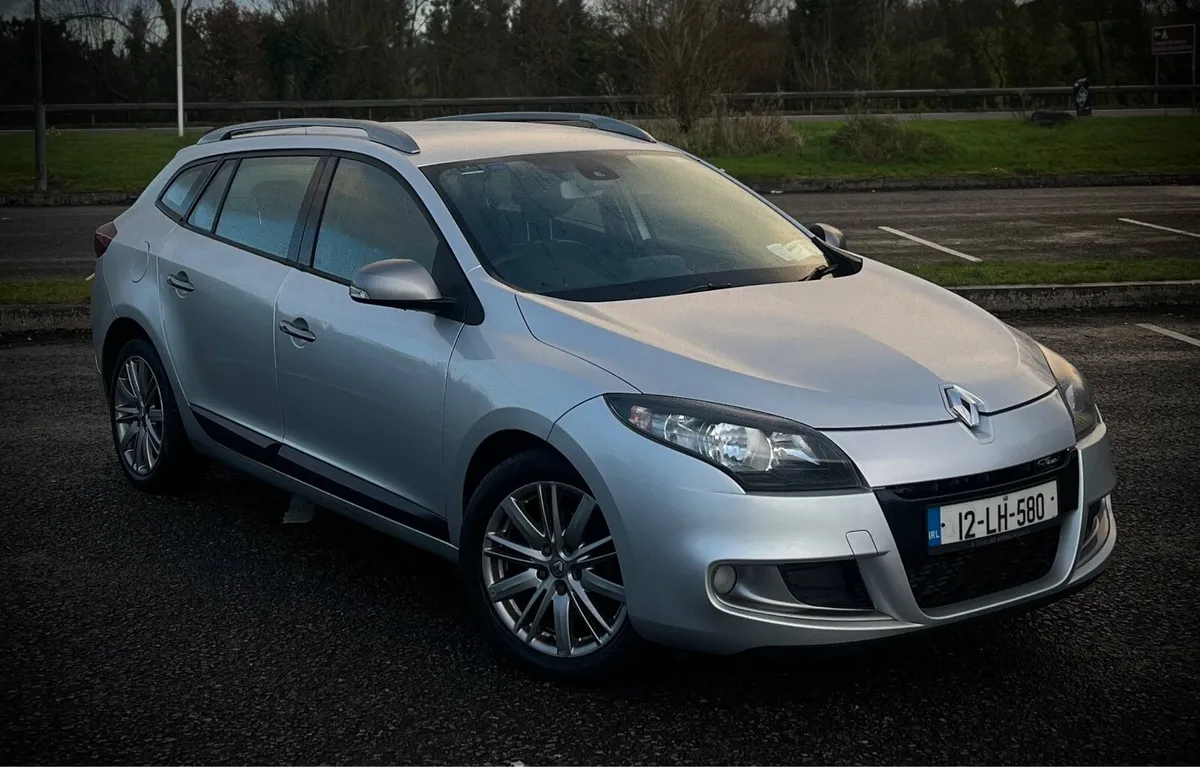 2012 Renault grand megane gt-line - Image 3