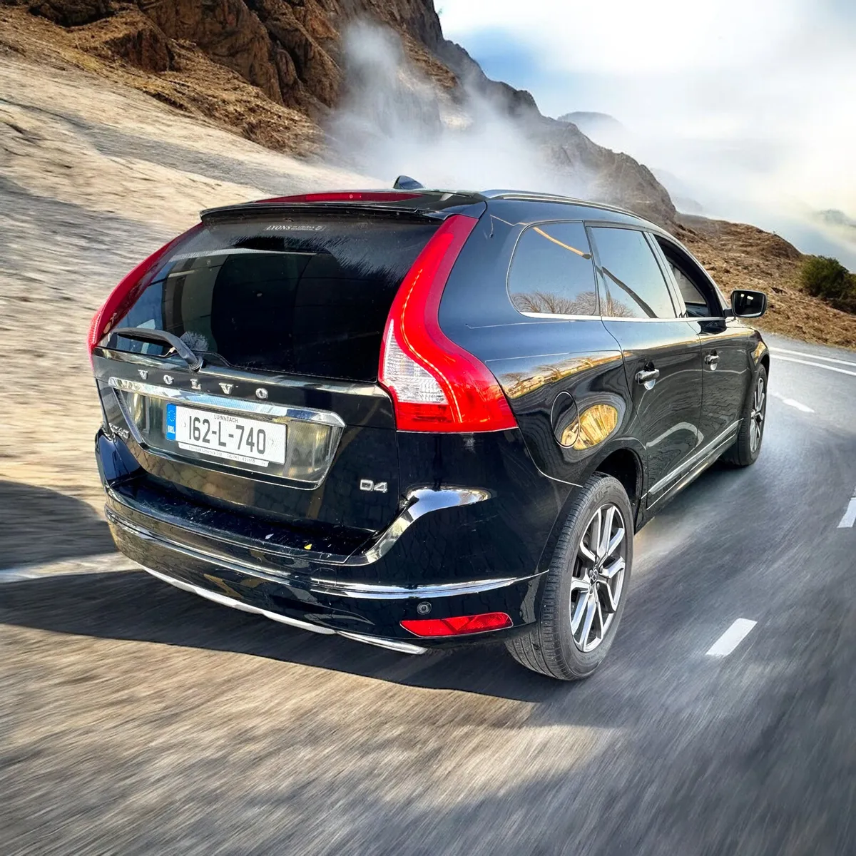 2016 Volvo XC60 D4 Auto (190hp) SE LUX Geartronic - Image 4