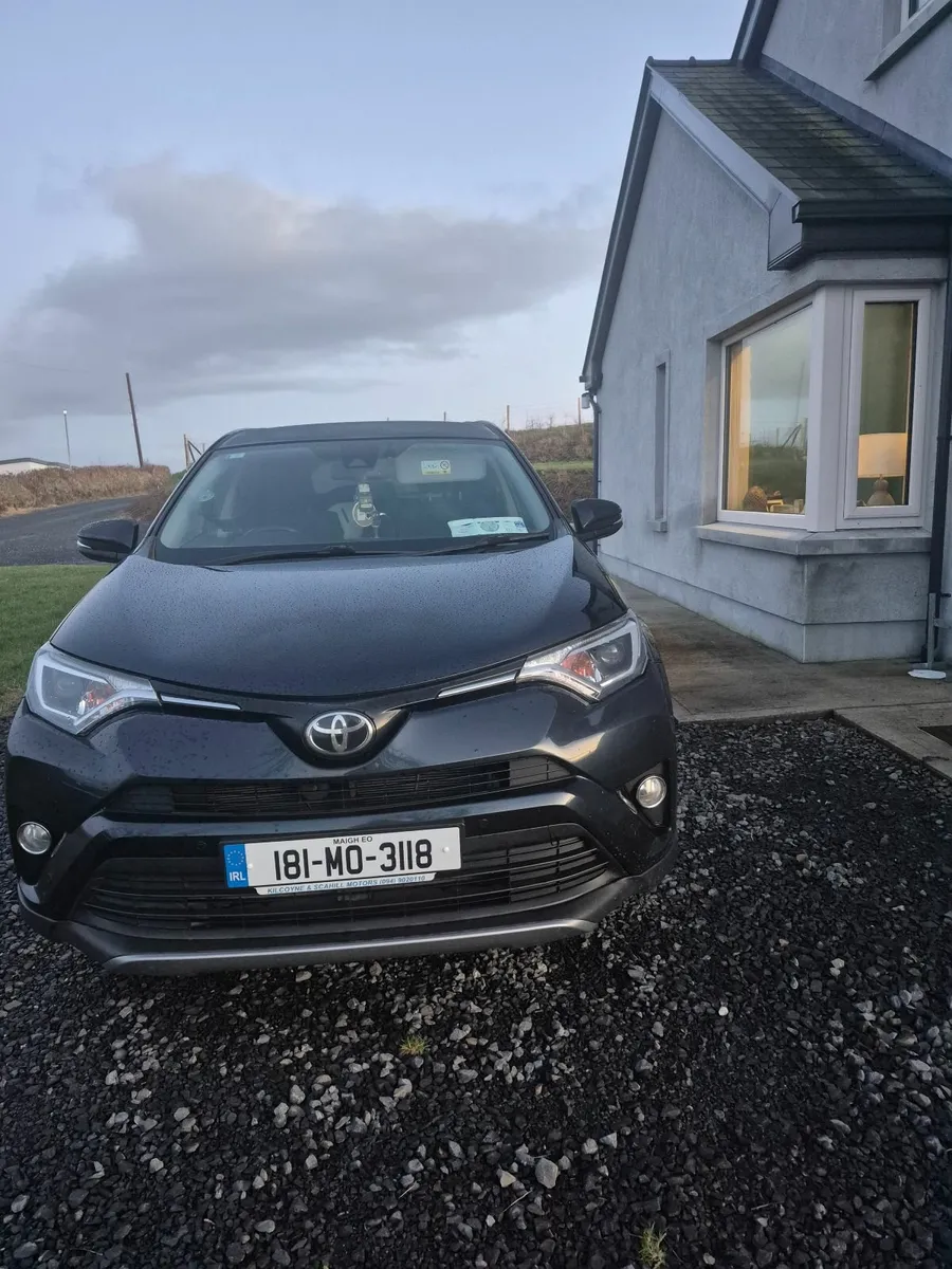 Toyota RAV4 2018 - Image 3