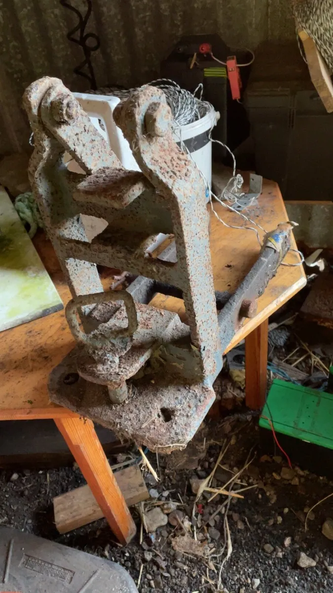Selection of MF tractor hitches for sale - Image 3