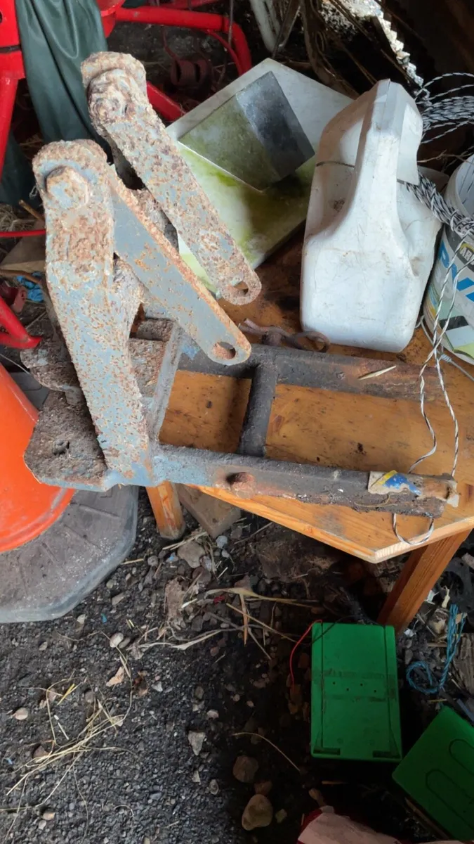 Selection of MF tractor hitches for sale - Image 4