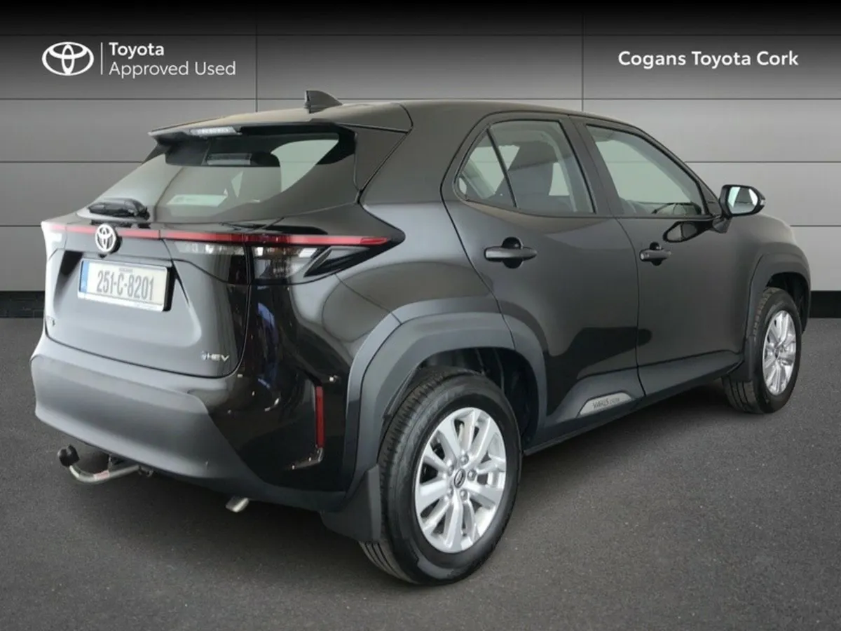 Toyota Yaris Cross YARIS CROSS LUNA - Image 2