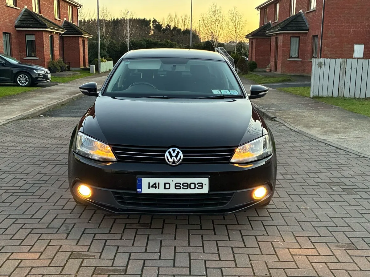 2014 Vw JETTA 1.2petrol Manual Nct and tax low km - Image 2