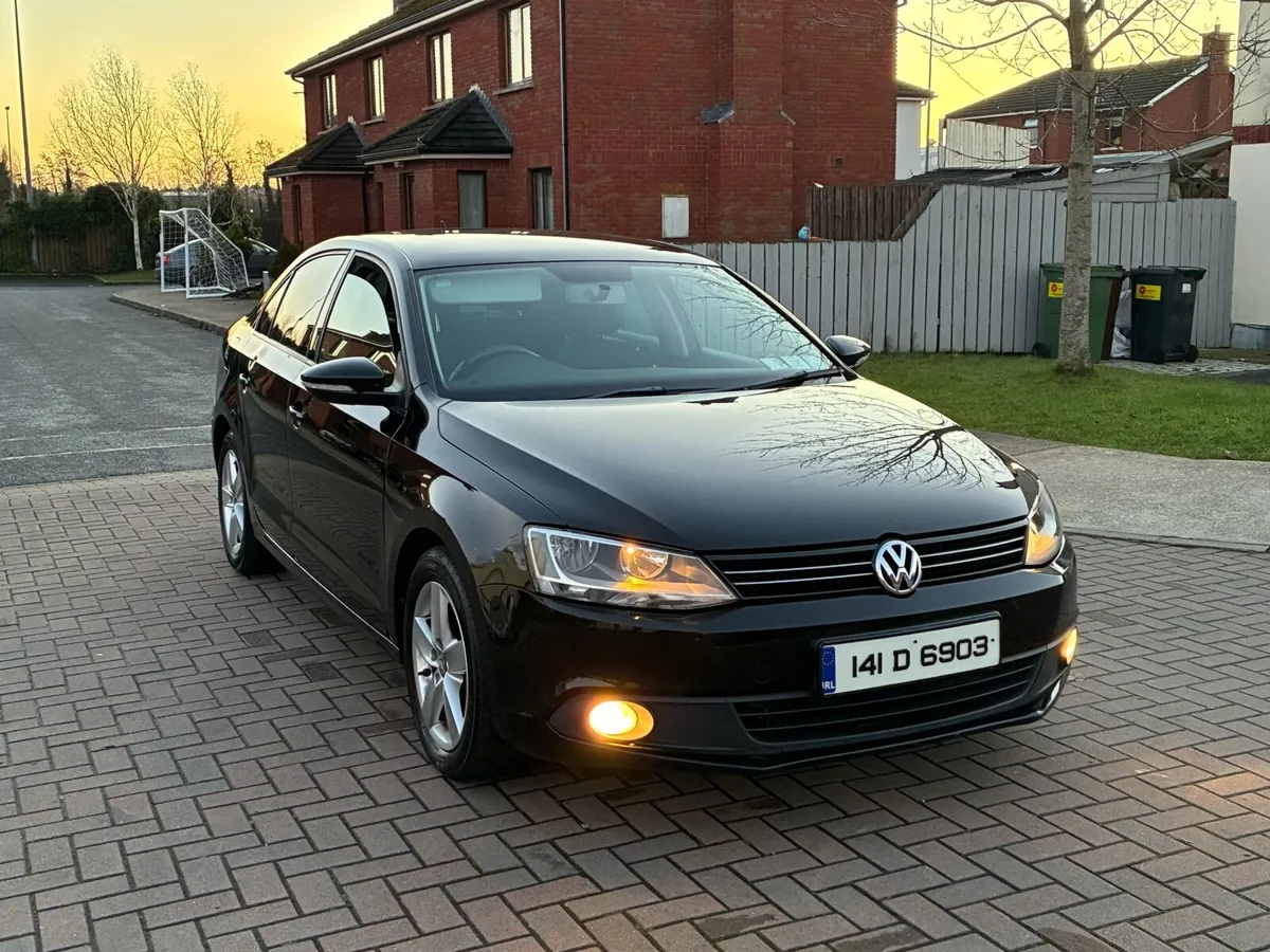 2014 Vw JETTA 1.2petrol Manual Nct and tax low km - Image 3