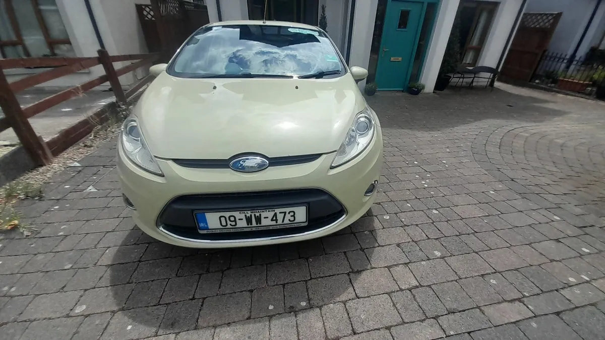 Ford Fiesta 2009 - Image 1