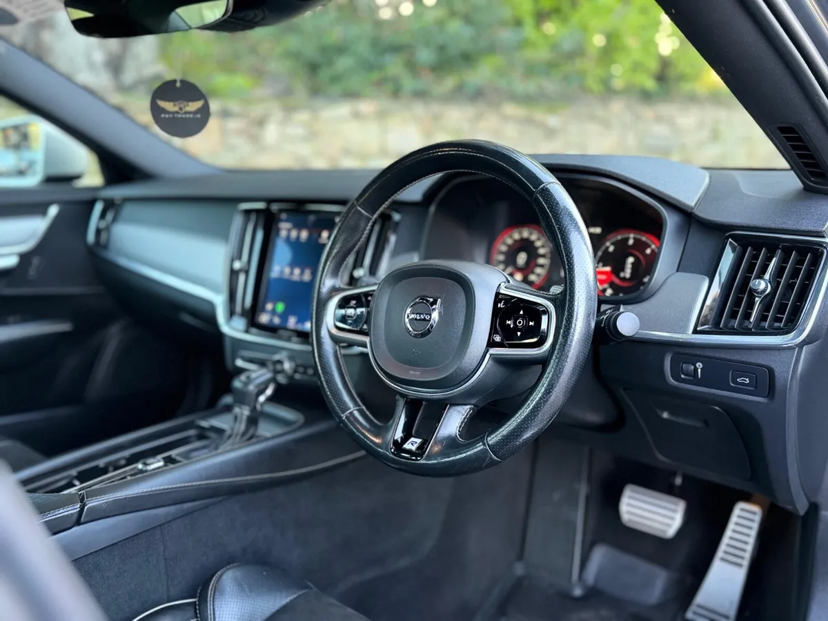 2018 Volvo S90 2.0 Diesel R-Desing - Image 2