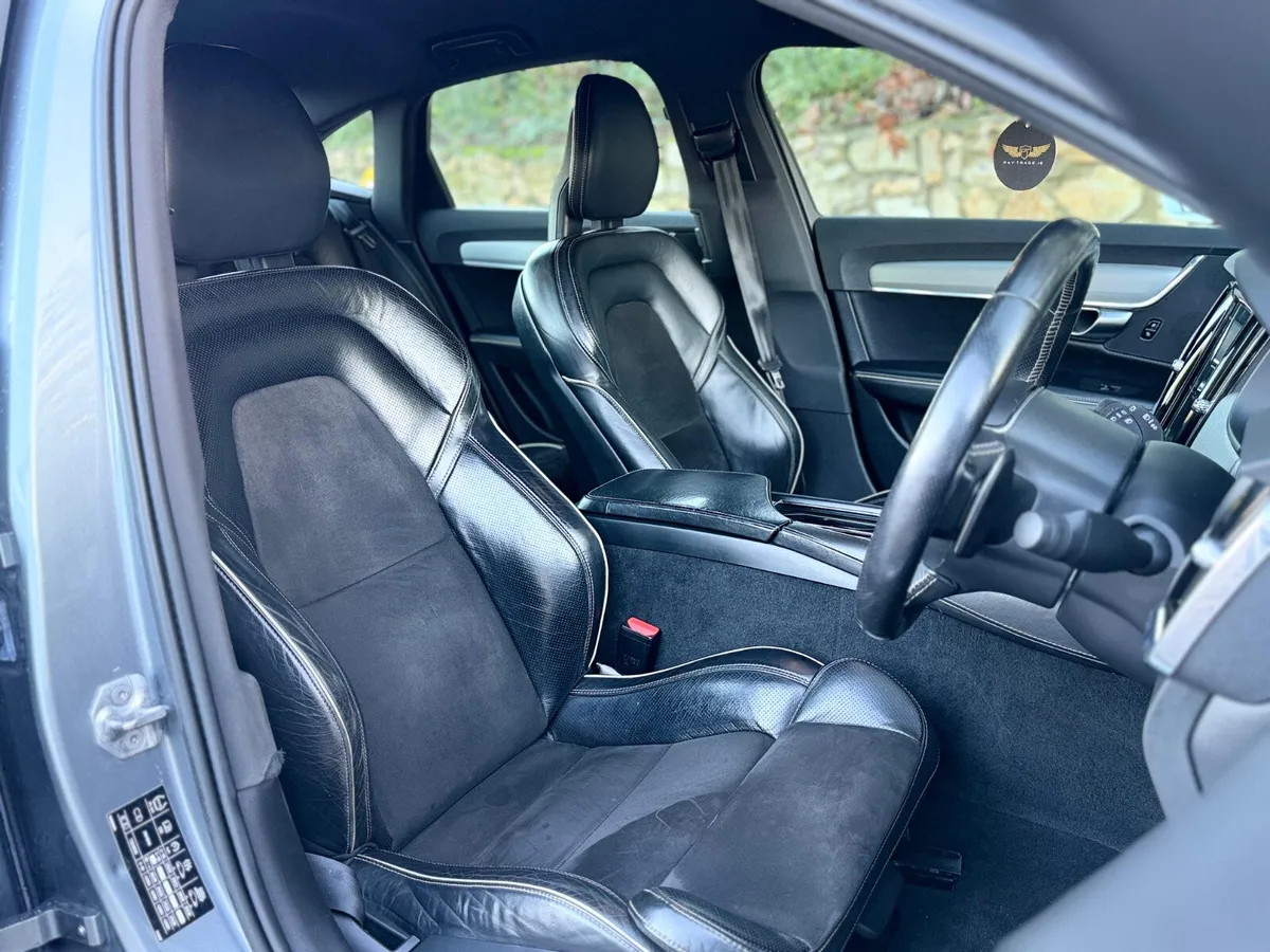 2018 Volvo S90 2.0 Diesel R-Desing - Image 3